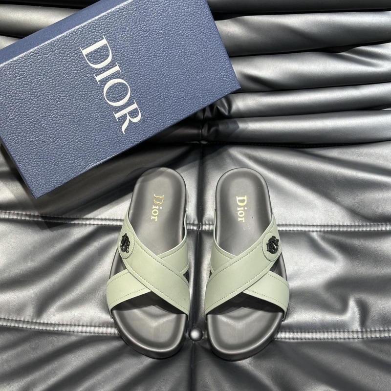 ch**an D*or slippers